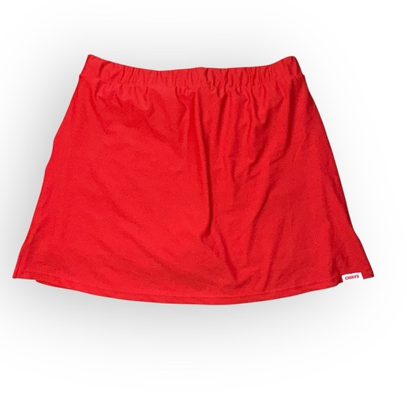 WEAR by Erin Andrews Red Kansas City Chiefs Stripe Skort XXL - Picture 9 of 12